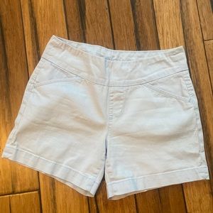 Women’s size 10 very light blue Jag Jeans shorts.